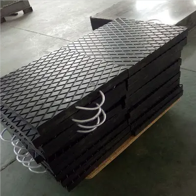 وسادات UHMWPE
