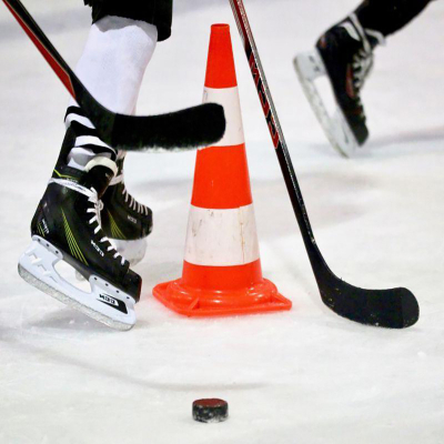 منصة رماية الهوكي في الهواء الطلق