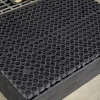 منصات حماية الأرضية