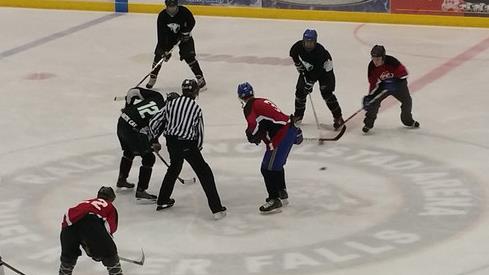 منصة رماية لممارسة الهوكي مع ريبوندر Hockey Practice Shooting Pad With Rebounder