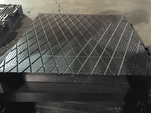 حصيرة الطريق المركبة للمعدات الثقيلة، سجادة الطريق المؤقتة المتينة، سجاد المستنقع Heavy Duty Equipment Composite Road Mat Durable Temporary Road Mat Swamp Mats