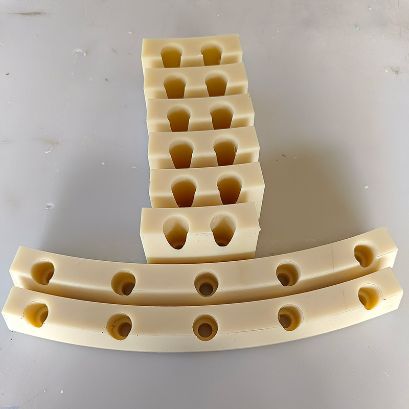 قطع غيار السيارات النايلون قطع غيار السيارات النايلون