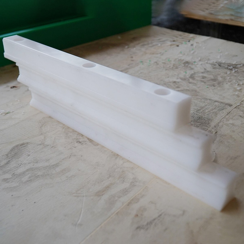 قطع غيار الآلات CNC المصنوعة من مادة UHMWPE قطع غيار الآلات CNC المصنوعة من مادة UHMWPE